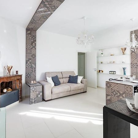 The Royal Crown Apartment Rome Exterior photo