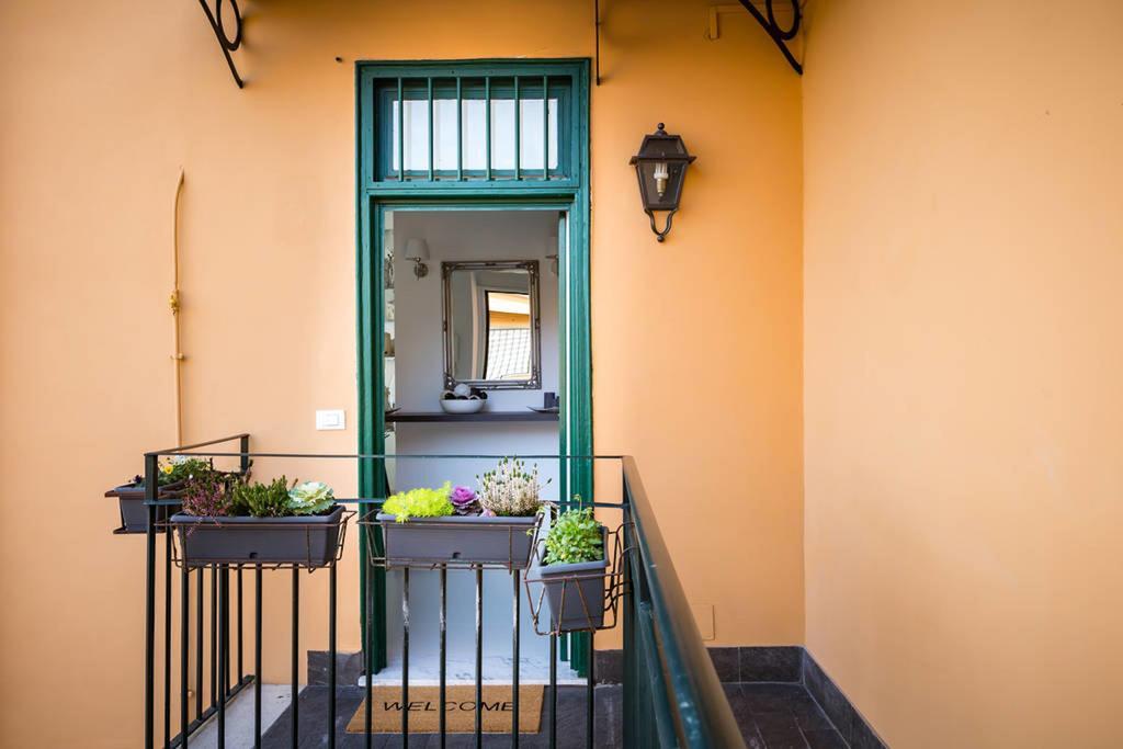 The Royal Crown Apartment Rome Exterior photo